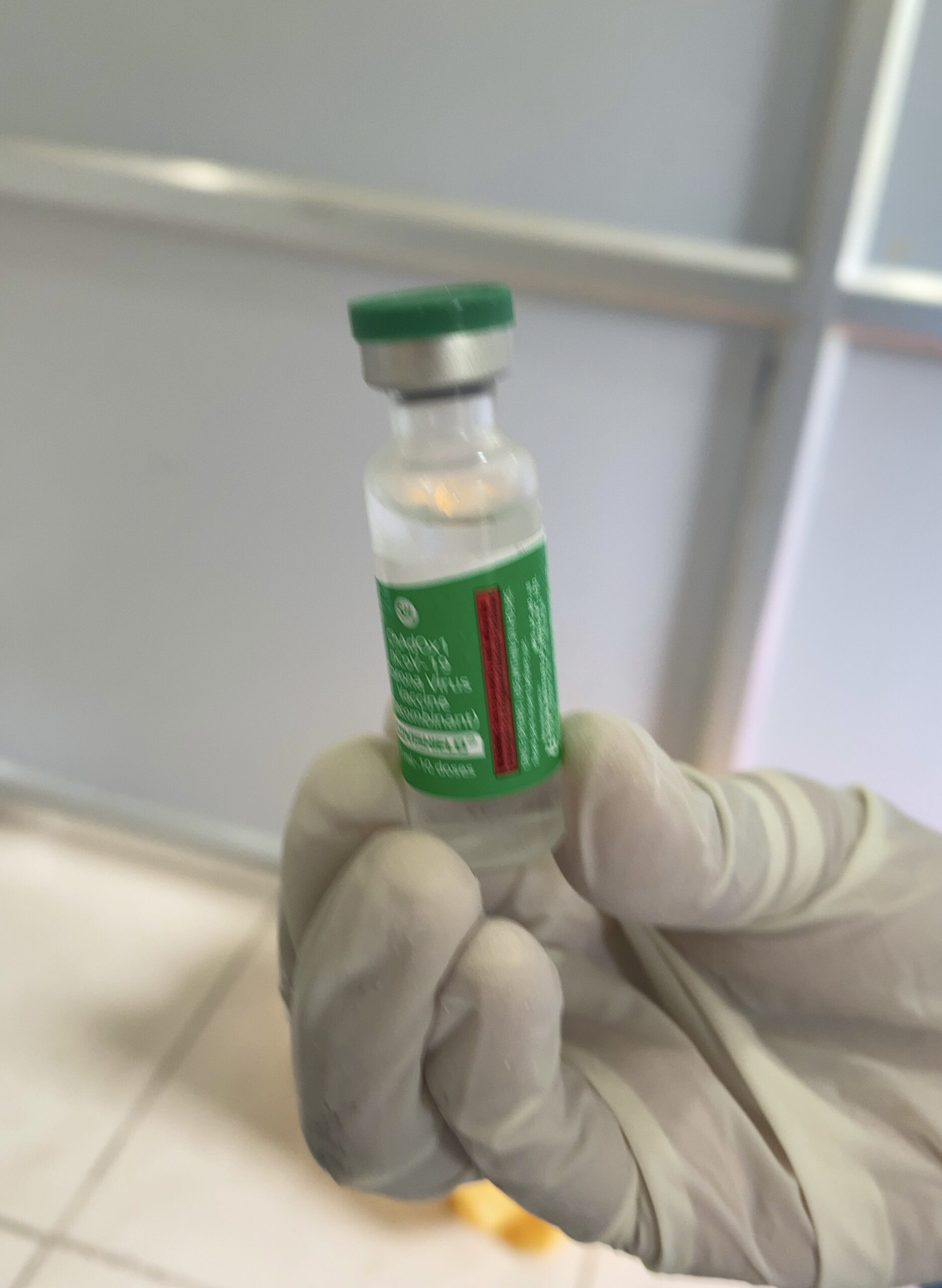 インドでコロナワクチン打ったら副反応が出た 新婚夫婦のカオスな日常